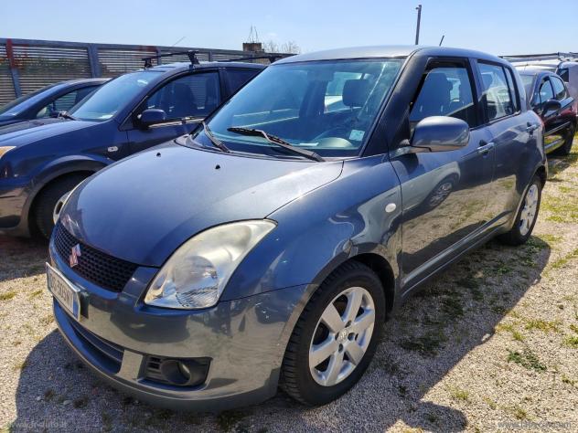 SUZUKI Swift 1.3 5p. GL