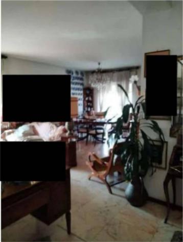 Immobile in asta di 157 m² con più di 5 locali e box auto in vendita a Gallarate - Foto 3