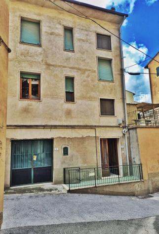 intera palazzina in vendita a Castelfiorentino