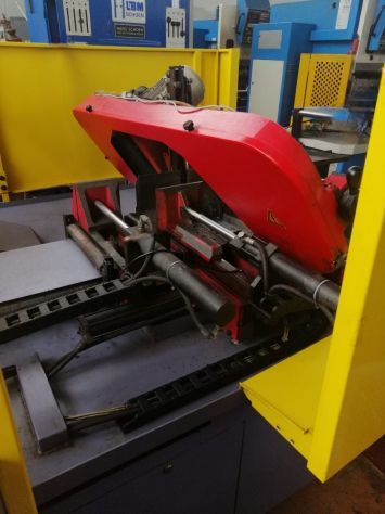 Segatrice a nastro automatica Bianco mod 370 A