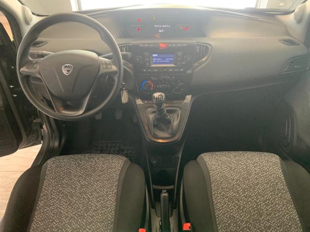 Lancia Ypsilon 1.0 FireFly 5 porte S&S Hybrid Silver Plus - Foto 7