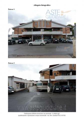 IMMOBILI-IMMOBILE COMMERCIALE-Via della Magliana n. 475,