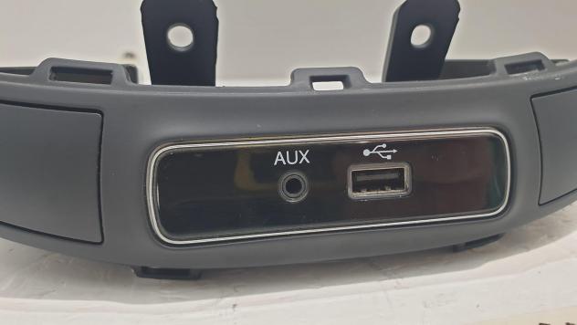 INTERFACCIA PRESA USB/INGRESSO AUX FIAT 500 X Serie 735631402 (15) - Foto 6