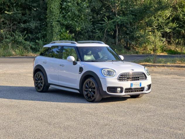 Mini Cooper D Countryman 2.0 Hype CV-150 E6B Automatica 2017