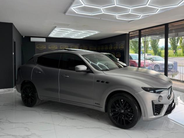 Maserati Levante V6 430 CV S AWD Granlusso - Foto 2
