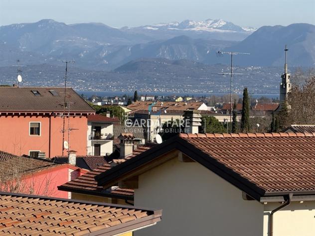 Attico quadrilocale con terrazza vista lago panoramica! - Foto 9