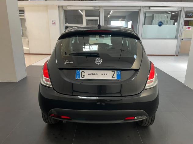 Lancia Ypsilon 1.0 FireFly 70cv Hybrid Silver Plus - Foto 6