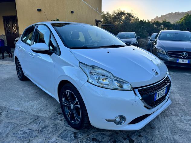 Peugeot 208 1.4 HDi 68 CV 5 porte Allure - Foto 7