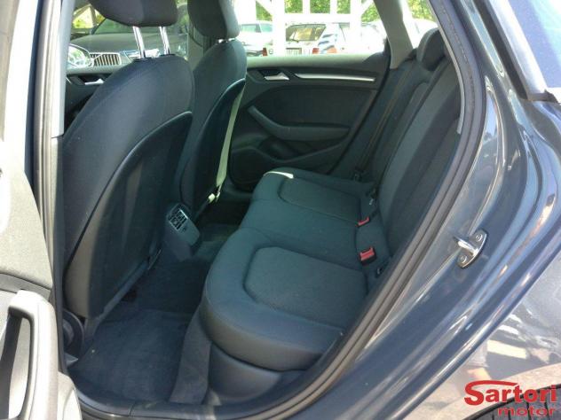 AUDI - A3 - 1.6 TDI S tronic Sport - Foto 9