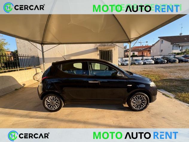 Lancia Ypsilon 5 Porte Ypsilon 1.2 8v Silver 69cv - Foto 8
