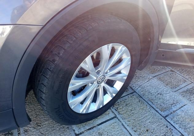Volkswagen Tiguan 1.6 TDI SCR Sport BlueMotion Technology - Foto 6