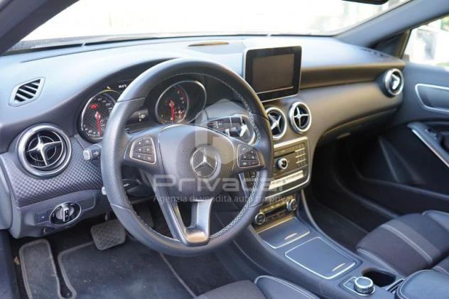 Mercedes-Benz Classe A A 180 d Automatic Sport - Foto 8