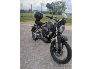 Moto elettrica Supersoco TC Max Black Edition Raggi