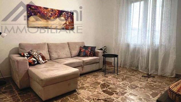 133 - 2 LOCALI CON CANTINA, LIBERO SUBITO - Foto 2