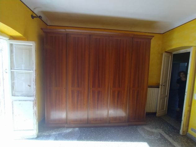 Armadio a 5 ante in legno - Foto 5