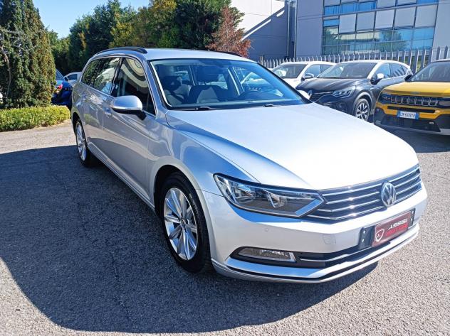 Volkswagen Passat 2.0 TDI SCR DSG Executive BMT - Foto 2