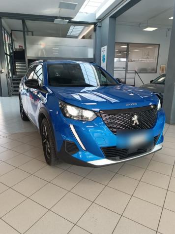 Peugeot 2008 BlueHDi 130 EAT8 Allure - AUTOMATICO