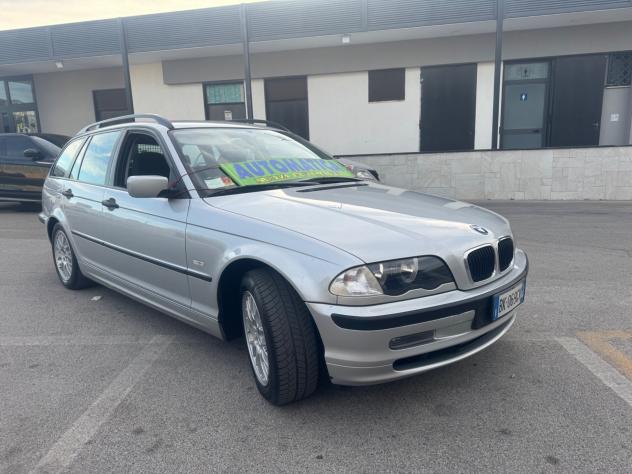 Bmw 318 318i cat Touring Automatica - Foto 3