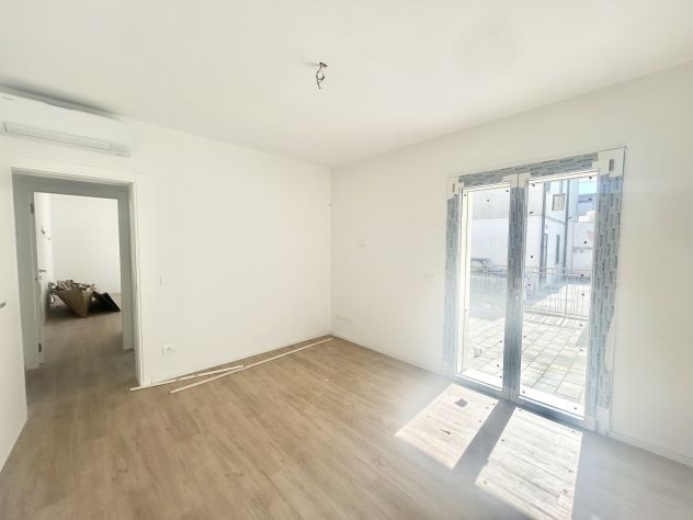 BILOCALE PIAZZA AURORA JESOLO - Foto 10