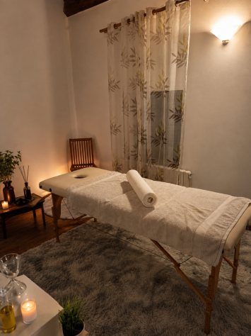 Uomo per Massaggio sensuale per un'esperienza di puro relax Tel:3890927921