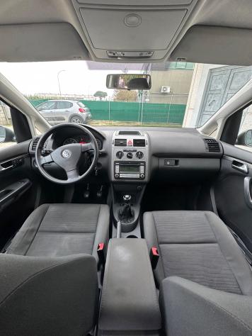 Volkswagen Touran 2.0 Trendline Ecofuel - Foto 10