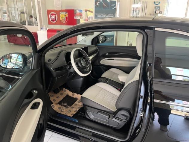Fiat 500 La Prima Berlina 42 kWh - Foto 10