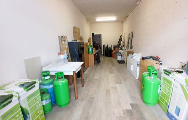 VIA FIRENZE ADIACENZE: Capannone artigianale + Fondo commerciale comunicanti - Foto 7