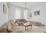 Villa di 228 m² con 5 locali e box auto in vendita a Sannazzaro de' Burgond &hellip;