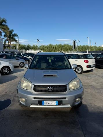 Toyota RAV 4 RAV4 2.0 Tdi D-4D cat 5 porte Sol - Foto 2