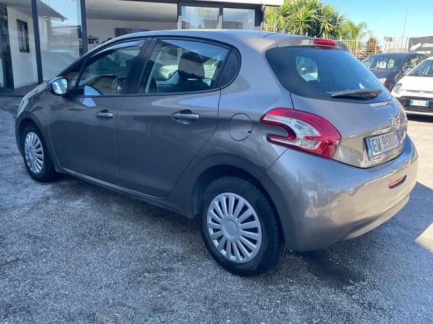 PEUGEOT 208 2014 1.4 GPL MOTORE NUOVO - Foto 4