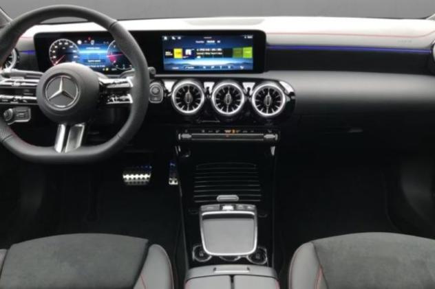MERCEDES-BENZ CLA 200 d Automatic AMG Line Premium rif. 23758690 - Foto 3