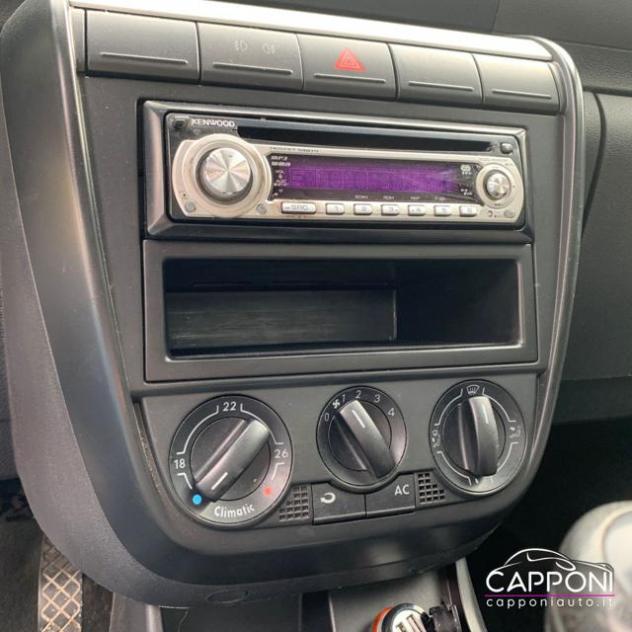 VOLKSWAGEN Fox 1.4 TDI OK NEOPATENTATI rif. 24003512 - Foto 10