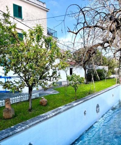 Villa in Via Madonna del Monte