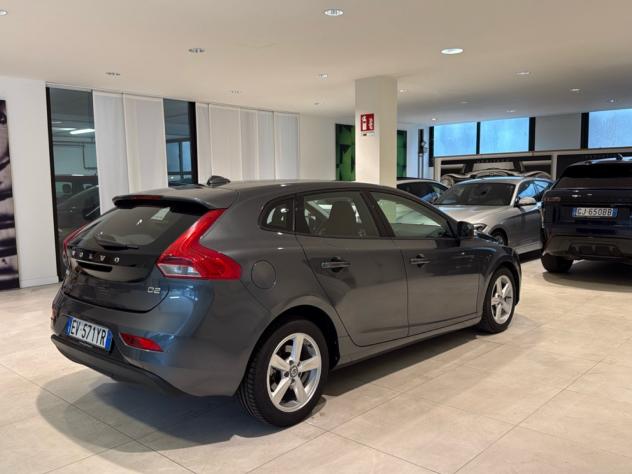 Volvo V40 D2 1.6 Momentum Diurne LED Bluetooth Clima Cruise - Foto 7