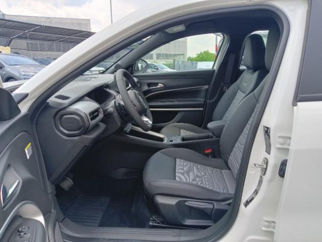 JEEP Avenger 1.2 Turbo e-Hybrid 4xe Upland rif. 24082058 - Foto 9