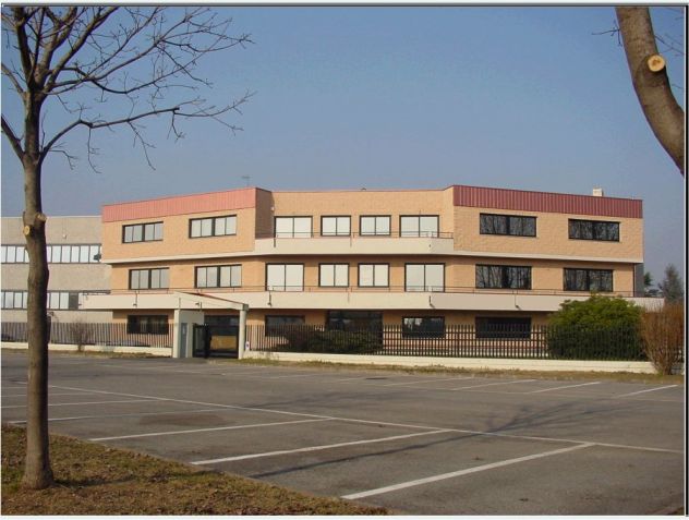 GORLE - Uffici in condivisione