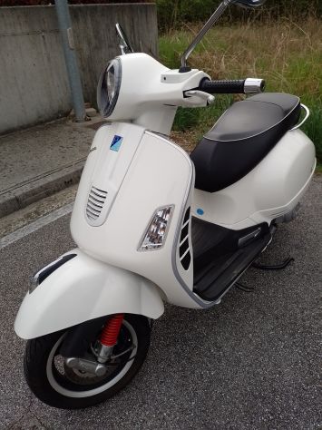 Vespa GTS 300