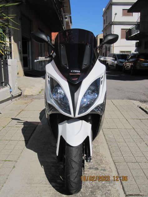 Ricambi vari KYMCO Xciting 250/300/500 (vedi descrizione)