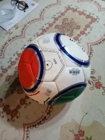 Pallone Adidas Capitano Italia Size 5 calcio da co - Foto 4