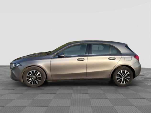 MERCEDES-BENZ A 180 A 180 Automatic Executive rif. 24010437 - Foto 2