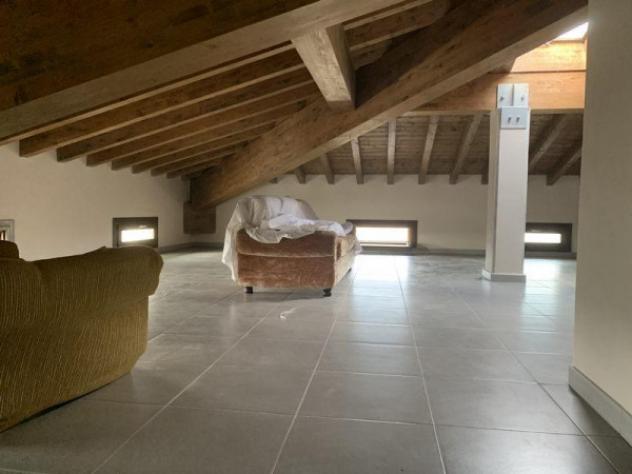 Casa indipendente di 240 m² con più di 5 locali e box auto in vendita a San Felice sul Panaro - Foto 13