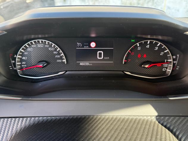 PEUGEOT 208 2022 BlueHDi 100CV 5 porte Allure Pack 45000KM - Foto 7