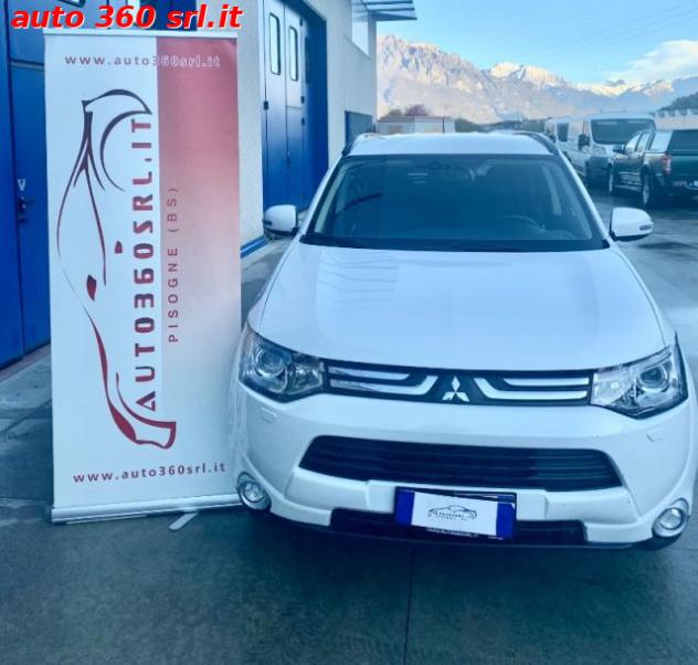 MITSUBISHI Outlander 2.2 DI-D 4WD AUT. 7p. DISTRIBUZIONE NUOVA rif. 23741004