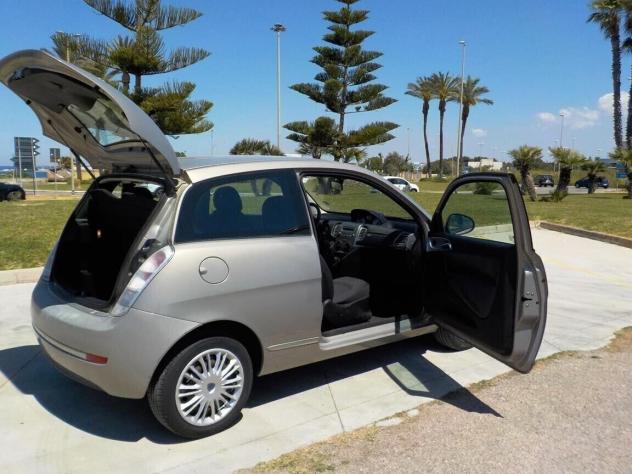 Lancia Ypsilon 1.3 MJT 90 CV Oro - Foto 6