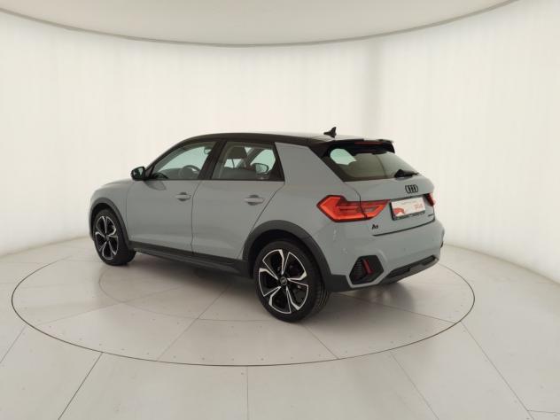 Audi A1 Sportback 30 TFSI S tronic Identity Black - Foto 2