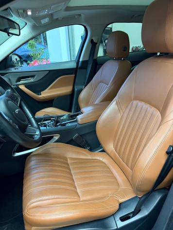 Jaguar F-Pace 2.0D 240 CV AWD - MOTORE NUOVO - Foto 6