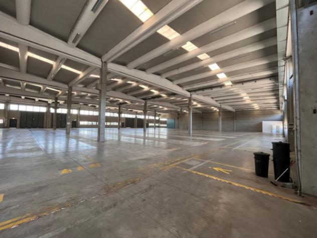 Immobile di 4000 m² in affitto a Montichiari - Foto 2