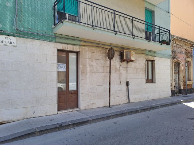 Luminoso appartamento al piano terra con esclusivo spazio esterno.Rif256 - Foto 6