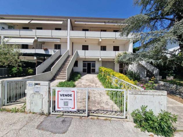 Porzione di casa in vendita a Pesaro