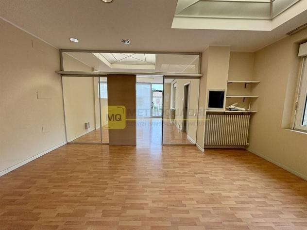 Negozio 4 locali - Rif. NegozioBelledo - Foto 11